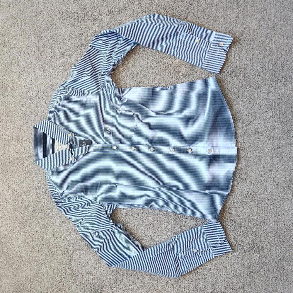 Abercrombie & Fitch Blue & White Striped Button-Up Shirt | Size S (NWT)